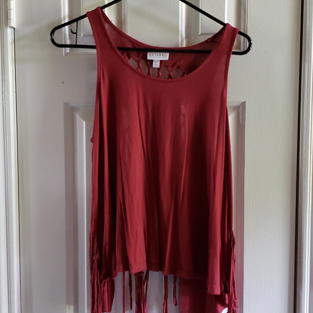 Brownish, fringed, lattice back, tank - Small